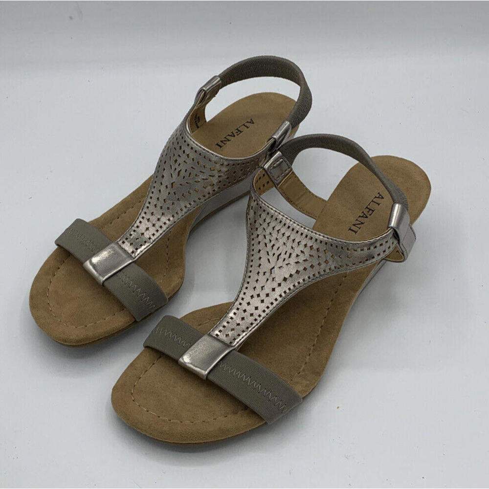 Alfani Rose Gold Sandals Ankle Strap 1” Heel Wedge Open Toe Size 5.5 Metallic